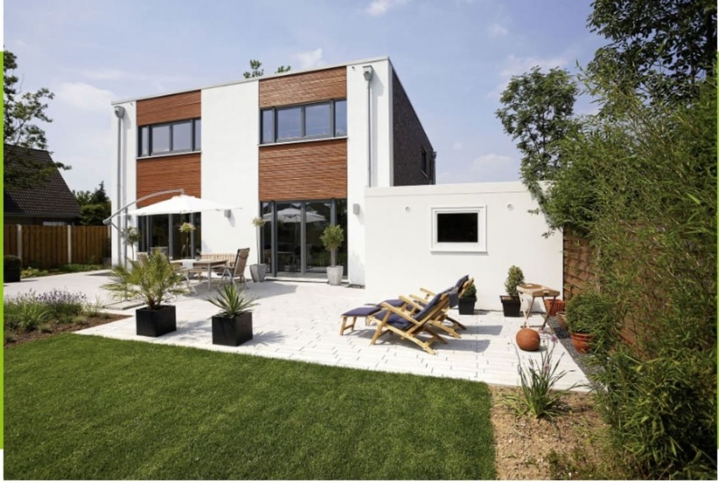 Проект просторного двухэтажного особняка КУБ